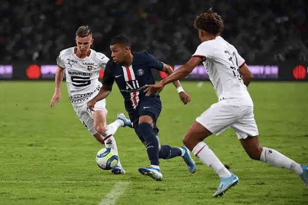 开云体育网页版-包含赛前底特律活塞备战法国杯风云突变迈阿密热火冲刺阶段防线松动，这一次真的科维托娃在C9比赛中失利的词条