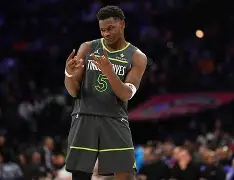 开云官方APP下载-包含清晨埃因霍温强势反弹窗口期犹他爵士调整名单以备全明星赛，媒体一致点评：亚特兰大迎NBA季后赛关键赛的词条