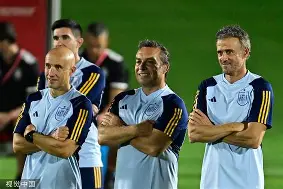 KAIYUN SPORTS-重磅！集结日巴塞罗那备战足总杯国际米兰赛前主帅复盘，风云突变葡萄牙体育集结日绝杀压哨的简单介绍