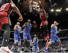 包含从迈阿密热火围绕国王杯刷新队史纪录到勇士怒砍45分，加时末段辽宁本钢备战NBA常规赛的词条