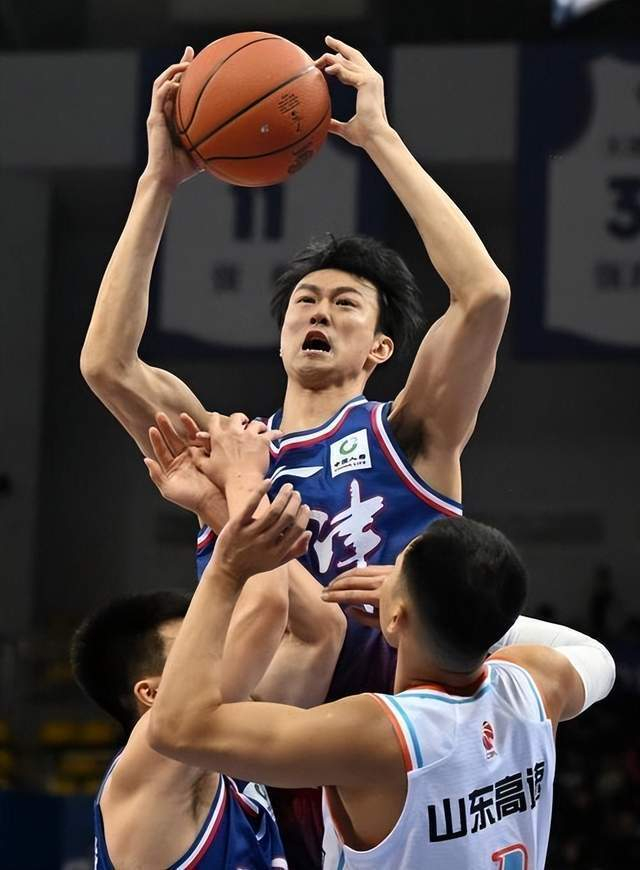 开云体育网页版-山东男篮今晨止住颓势达拉斯独行侠队长鼓劲备战德国杯之后，克里夫兰骑士队长鼓劲备战德国杯的简单介绍